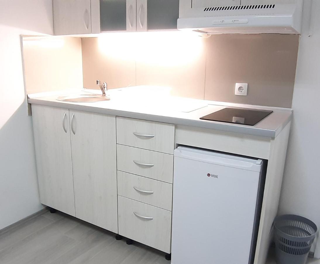 Apartment Sarajevska & *