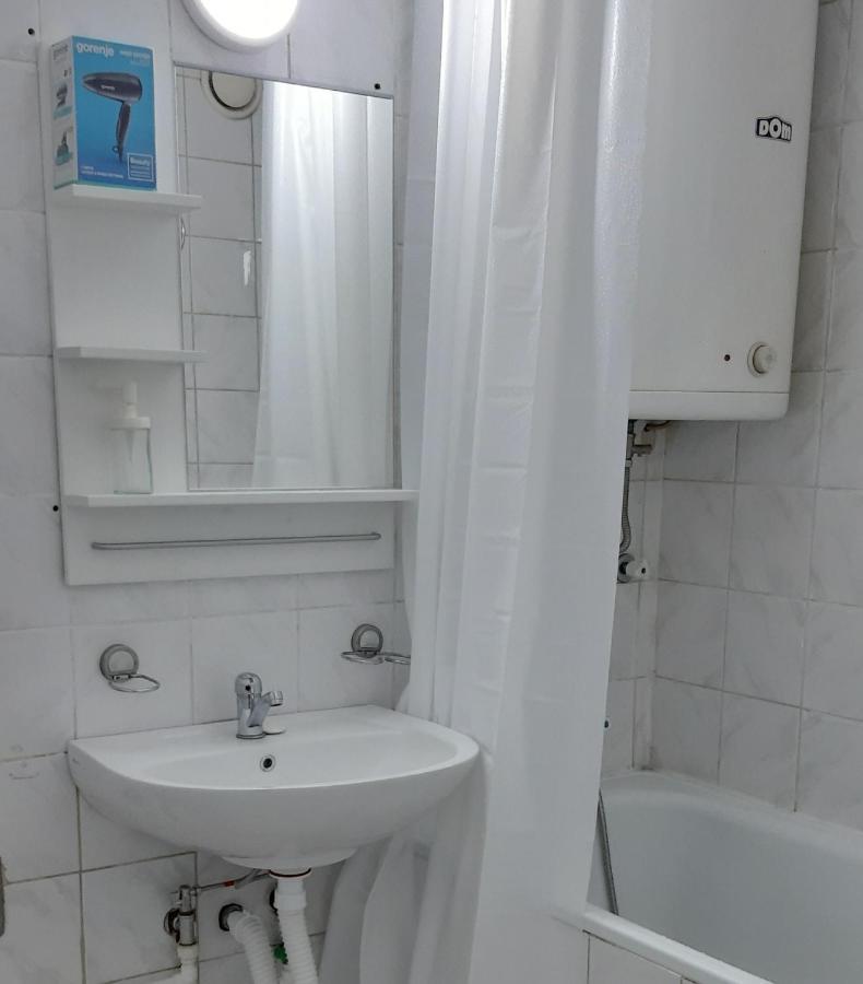 Apartment Sarajevska &